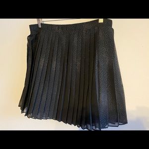 BCBGeneration Black and silver pleated skirt Large